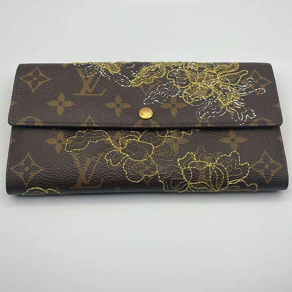 LOUIS VUITTON 2007 - Picture 7 of 16